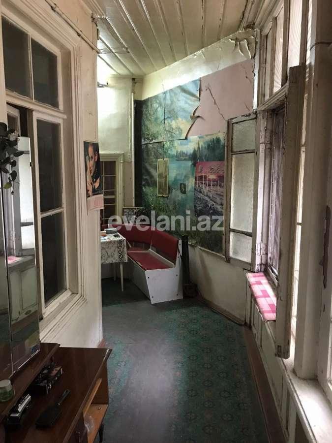 Satılır, köhnə tikili, 3 otaqlı, 90 m², Bakı, Səbail r, İçəri Şəhər m.