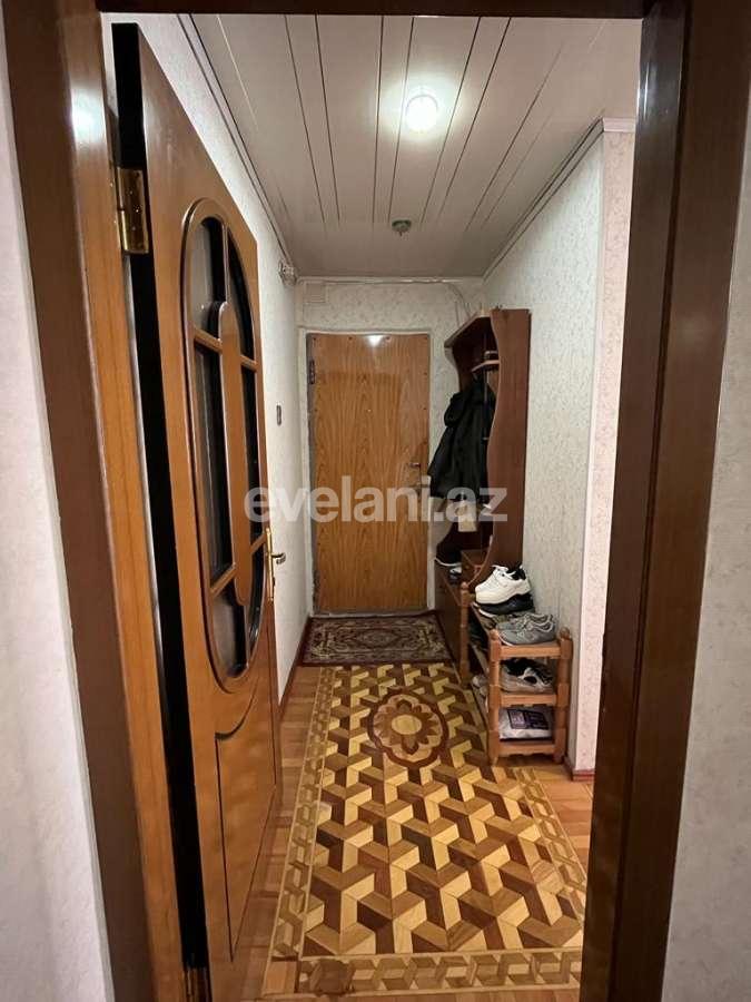 Satılır, köhnə tikili, 2 otaqlı, 50 m², Bakı, Nizami r, 8-ci kilometr q, Xalqlar Dostluğu m.
