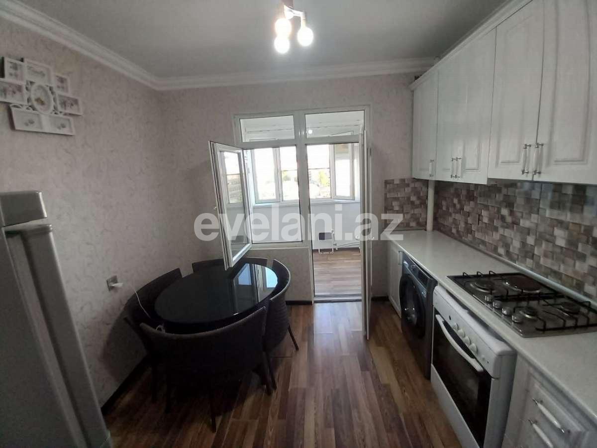 Satılır, köhnə tikili, 3 otaqlı, 70 m², Bakı, Xətai r, Həzi Aslanov m.