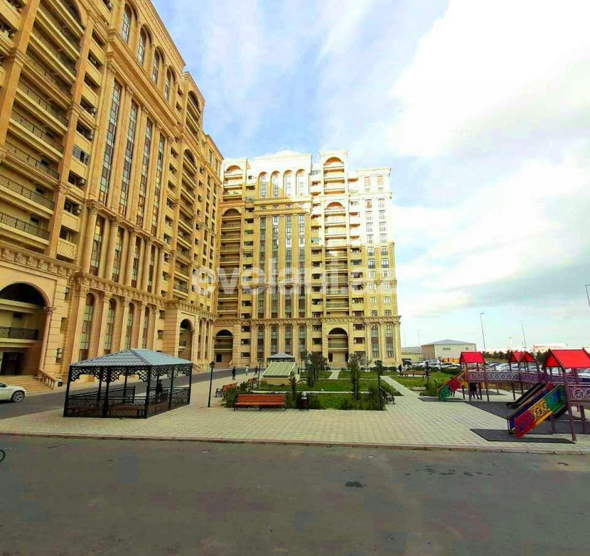 Kirayə verilir, yeni tikili, 3 otaqlı, 130 m², Bakı, Səbail r, Bayıl q.