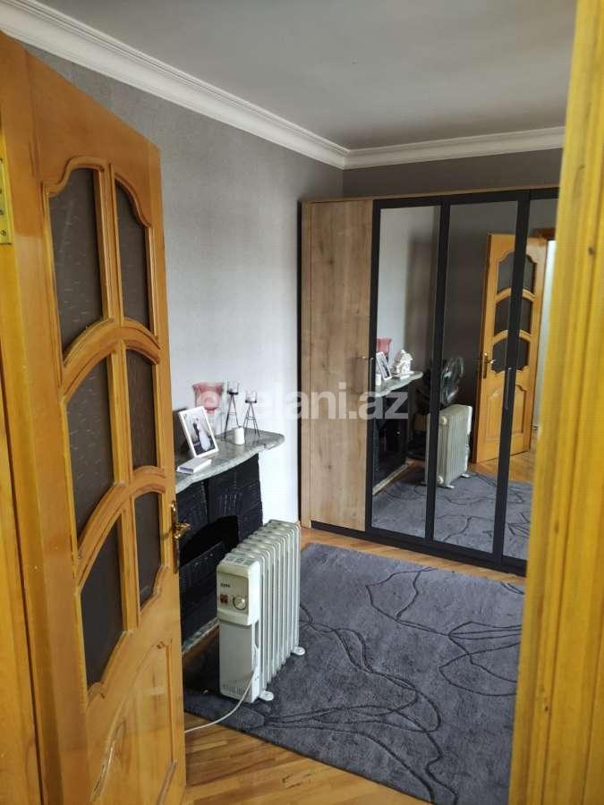 Sale, old building, 3 room, 80 m², Baku, Sabunchu r, Bakikhanov d.