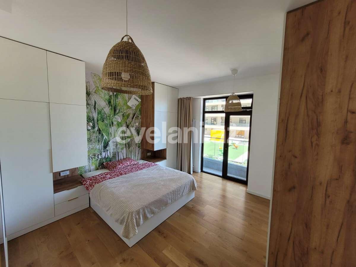 Rent, new building, 4 room, 168 m², Baku, Yasamal r, 8 November m.