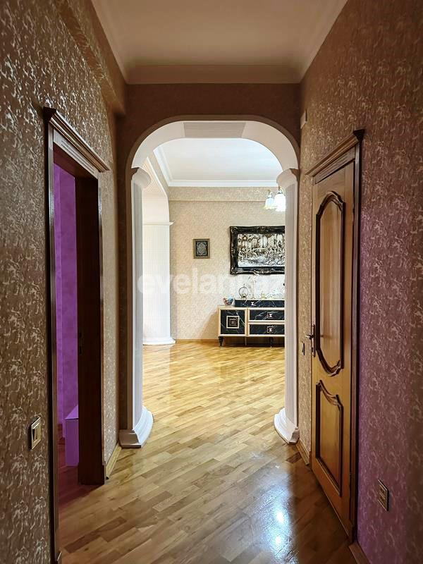 Satılır, yeni tikili, 3 otaqlı, 88 m², Bakı, Nizami r, 8-ci kilometr q, Neftçilər m.