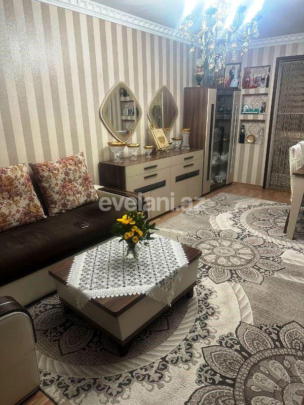 Sale, old building, 3 room, 49.99 m², Baku, Nizami r, 8-th kilometer d, Khalglar Doslugu m.