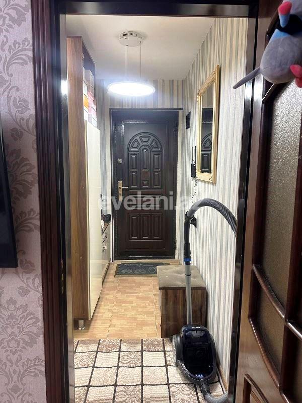Sale, old building, 3 room, 49.99 m², Baku, Nizami r, 8-th kilometer d, Khalglar Doslugu m.