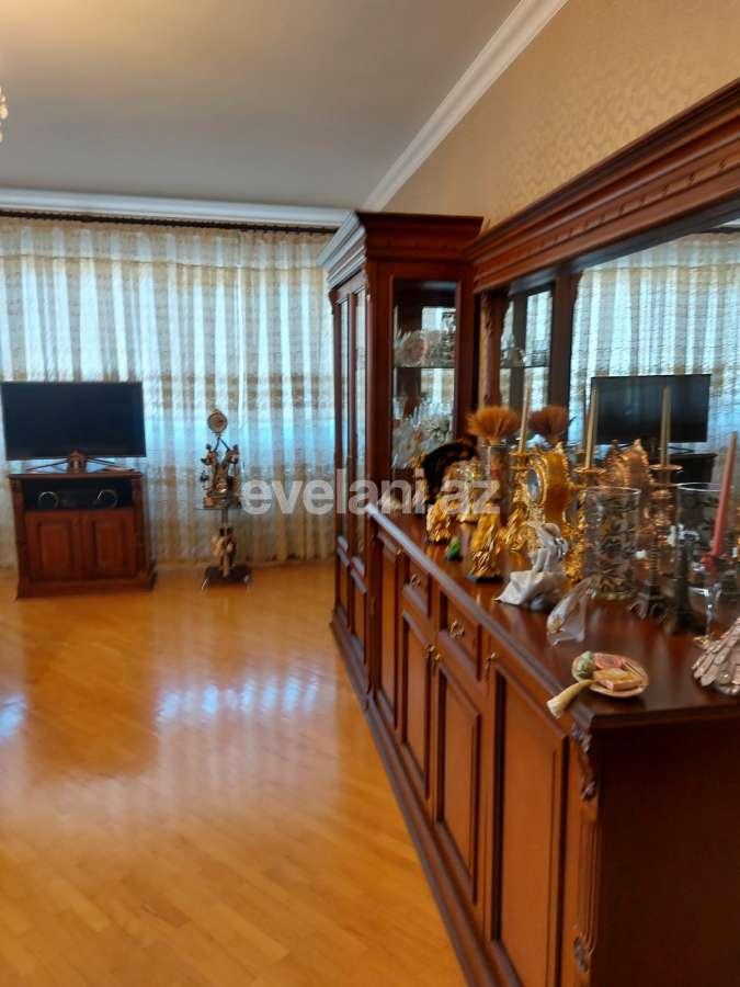 Продаётся, новостройка, 2-комнаты, 70 m², Баку, Ясамальский r, Элмляр Академиясы m.