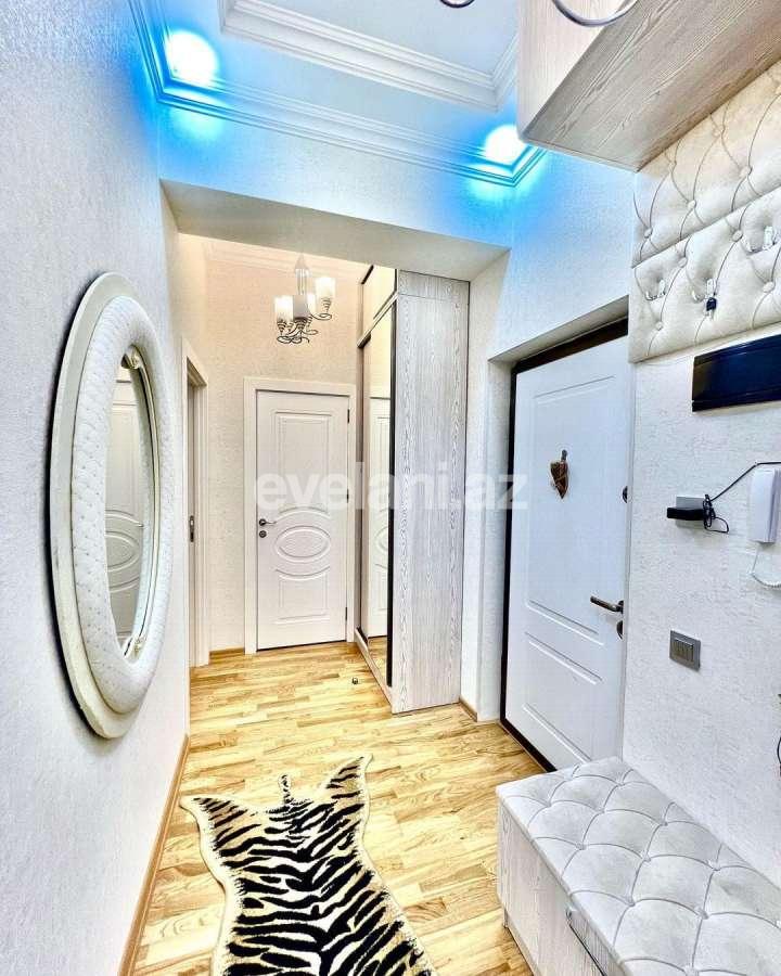 Satılır, yeni tikili, 2 otaqlı, 67 m², Bakı, Nizami r, Qara Qarayev m.