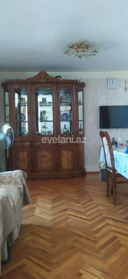 Rent, old building, 3 room, 90 m², Baku, Nizami r, Khalglar Doslugu m.