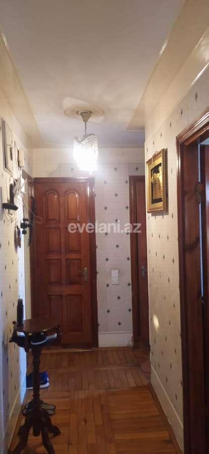 Rent, old building, 3 room, 90 m², Baku, Nizami r, Khalglar Doslugu m.