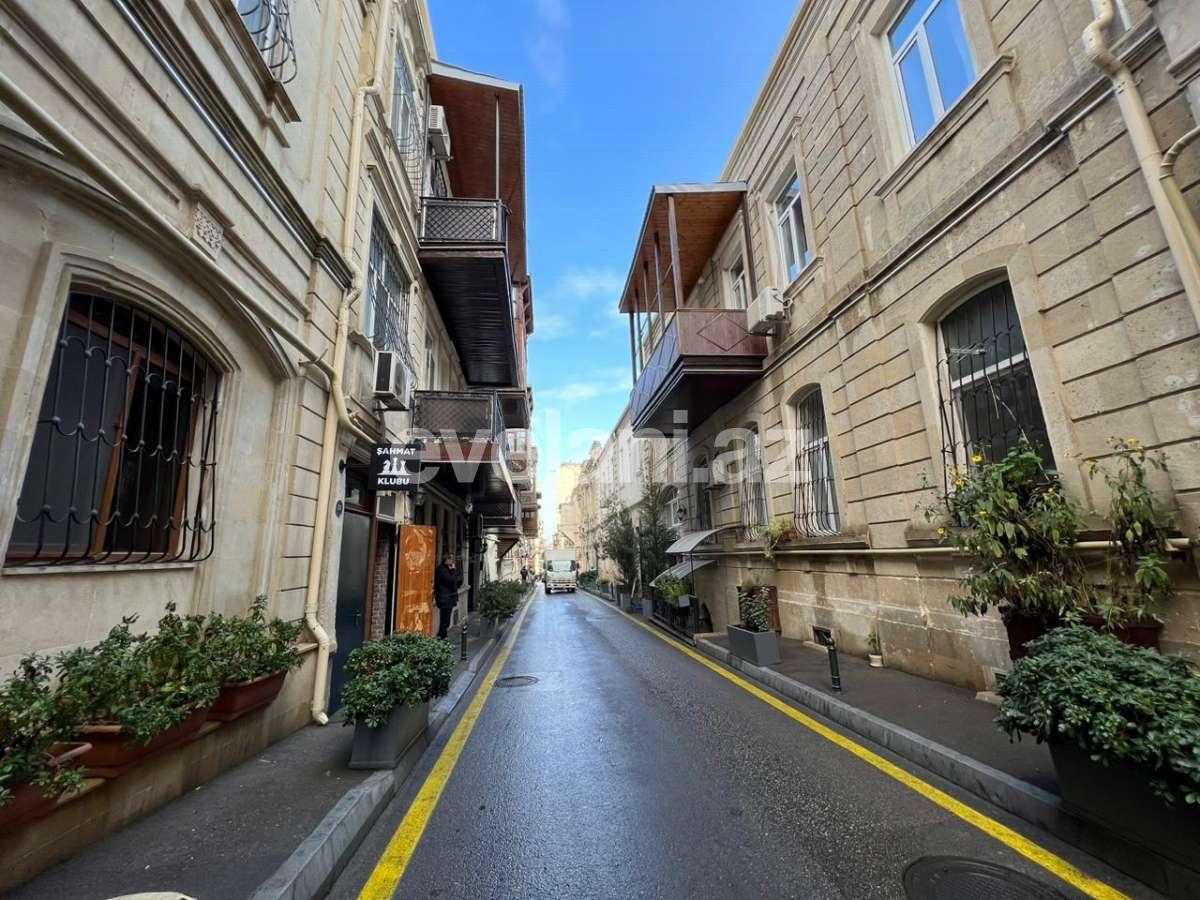 Sale, old building, 2 room, 50 m², Baku, Sabail r, Sahil m.