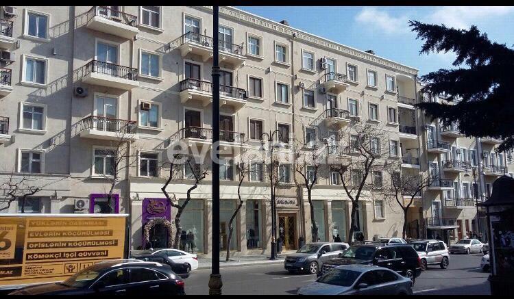 Сдаётся, вторичка, 2-комнаты, 60 m², Баку, Насиминский r, 28 мая m.