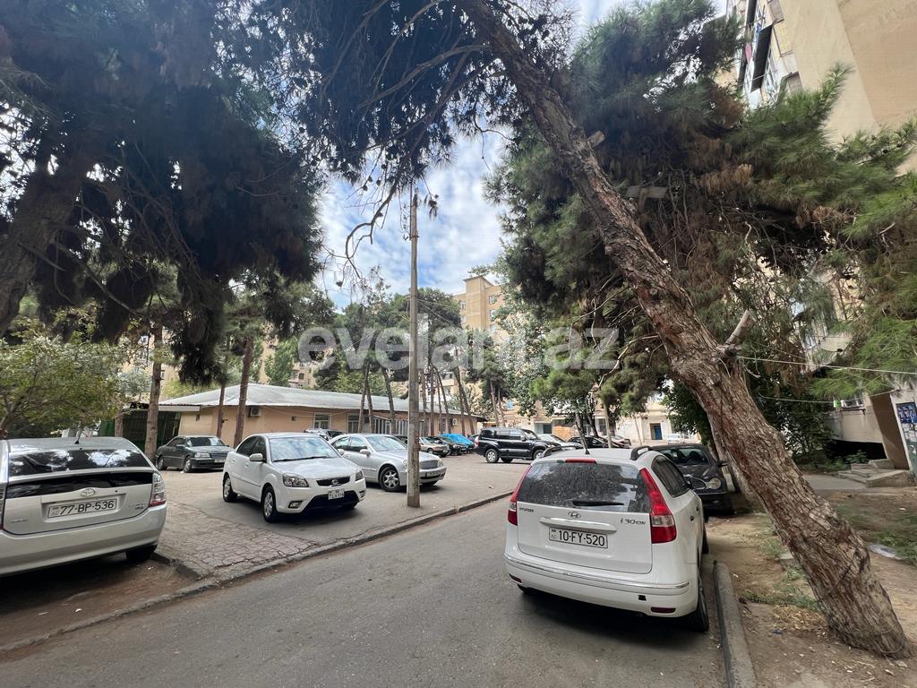 Satılır, köhnə tikili, 2 otaqlı, 50 m², Bakı, Xətai r, Həzi Aslanov q, Həzi Aslanov m.