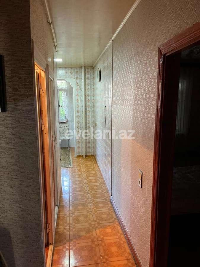 Satılır, köhnə tikili, 3 otaqlı, 90 m², Bakı, Binəqədi r, 9-cu mikrorayon q, Memar Əcəmi m.