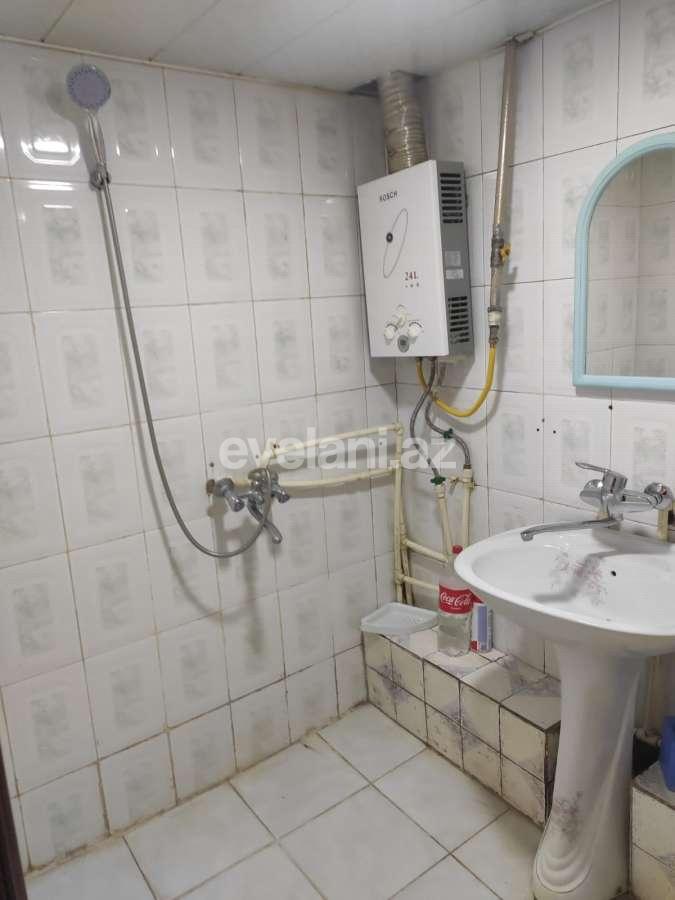 Rent, old building, 1 room, 40 m², Baku, Nizami r, Gara Garayev m.