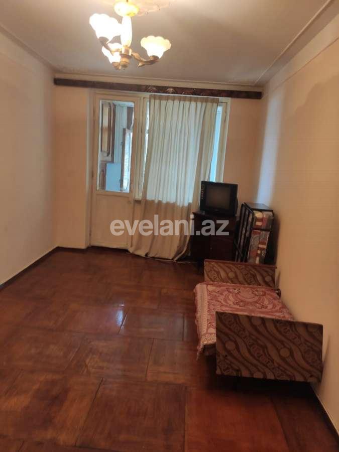 Rent, old building, 1 room, 40 m², Baku, Nizami r, Gara Garayev m.