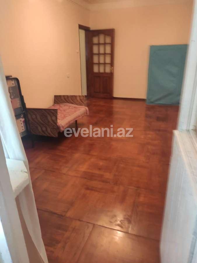 Rent, old building, 1 room, 40 m², Baku, Nizami r, Gara Garayev m.