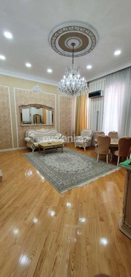 Satılır, köhnə tikili, 3 otaqlı, 100 m², Bakı, Səbail r, Sahil m.