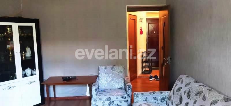 Satılır, köhnə tikili, 2 otaqlı, 50 m², Bakı, Sabunçu r, Bakıxanov q, Neftçilər m.