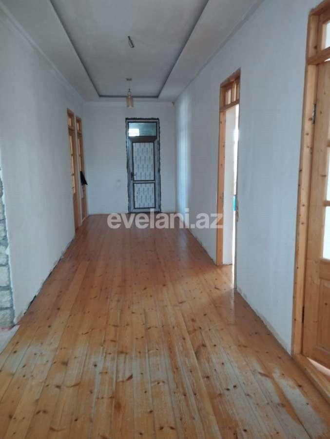 Satılır, həyət evi / bağ, 4 otaqlı, 130 m², Bakı, Binəqədi r.