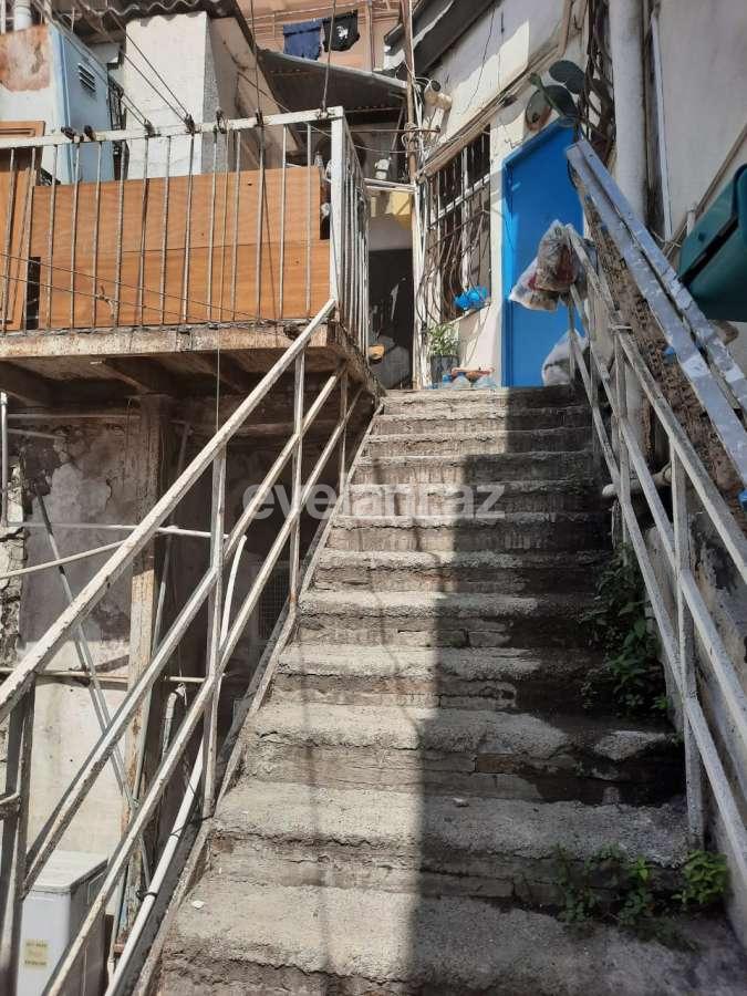 Satılır, köhnə tikili, 6 otaqlı, 184 m², Bakı, Nərimanov r, Nəriman Nərimanov m.