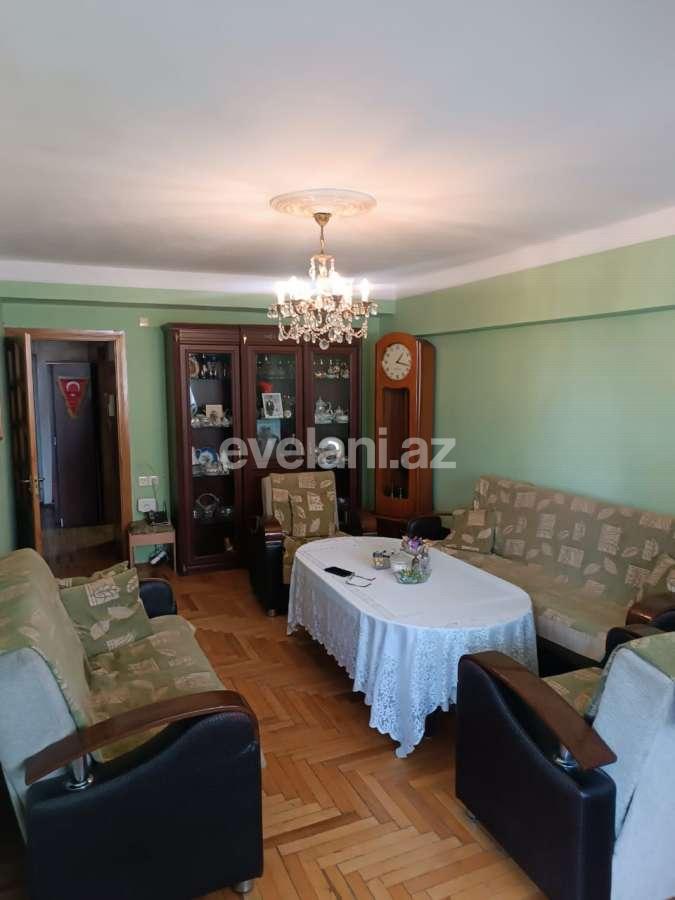 Satılır, köhnə tikili, 3 otaqlı, 85 m², Bakı, Yasamal r, Elmlər Akademiyası m.