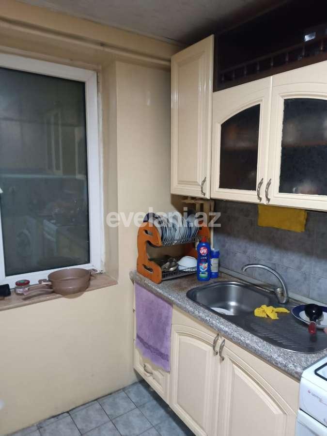 Satılır, köhnə tikili, 3 otaqlı, 85 m², Bakı, Yasamal r, Elmlər Akademiyası m.