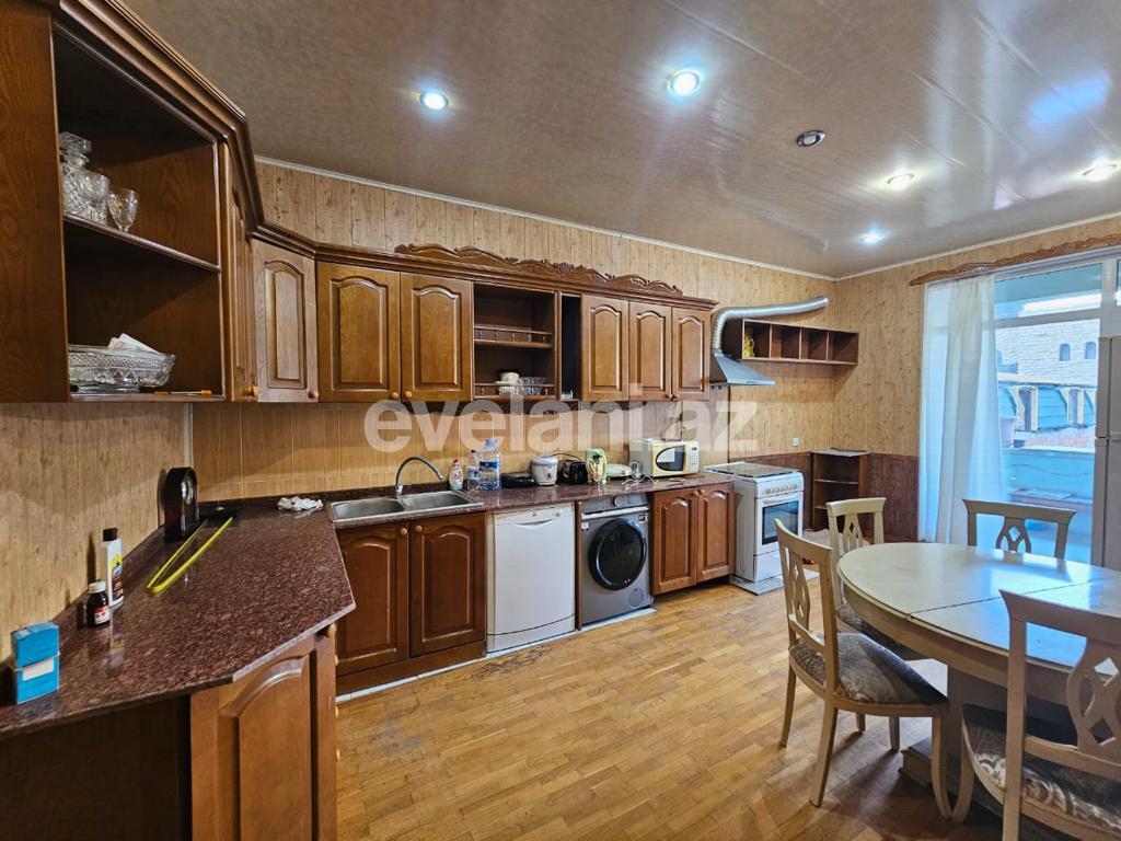 Rent, new building, 4 room, 200 m², Baku, Yasamal r, Nizami m.