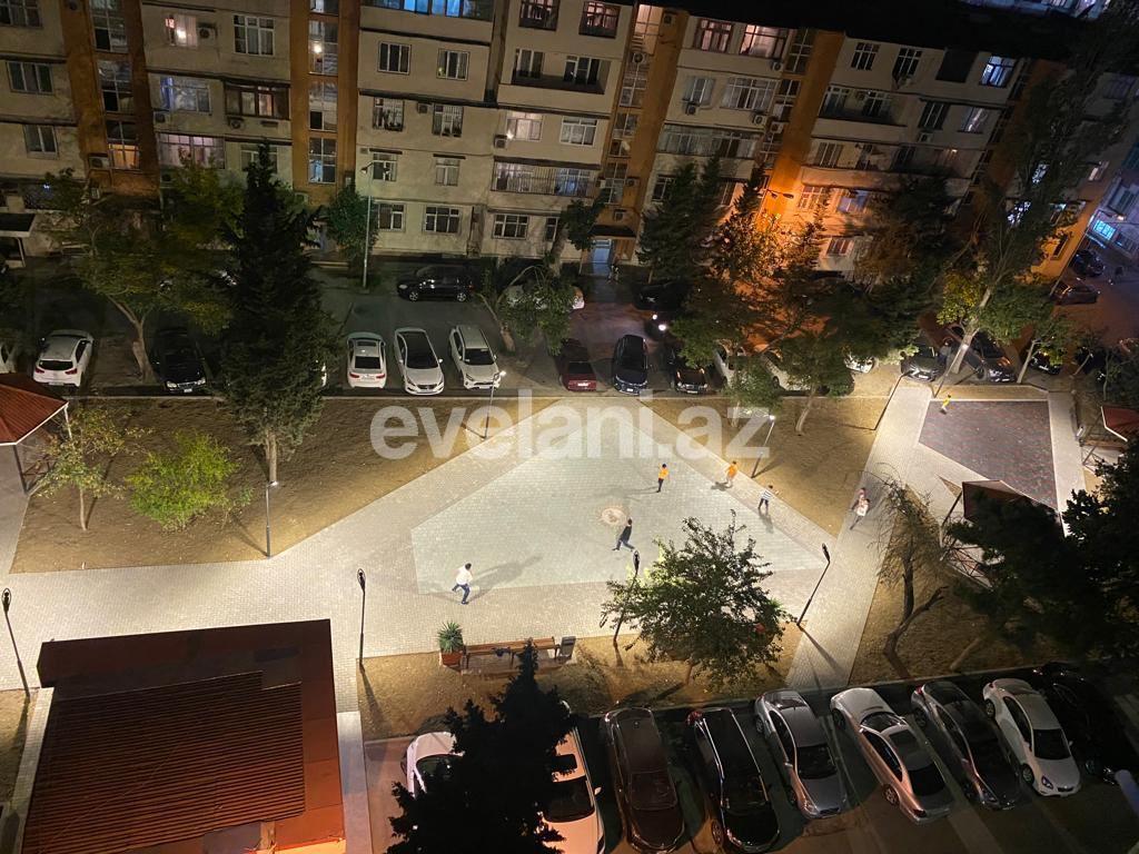 Satılır, köhnə tikili, 2 otaqlı, 65 m², Bakı, Binəqədi r, Azadlıq prospekti m.