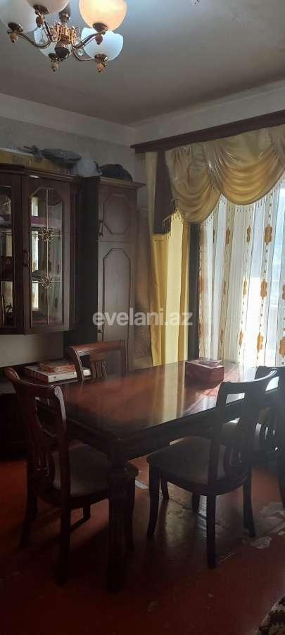 Sale, old building, 4 room, 100 m², Baku, Surakhani r, Gharachukhur d.
