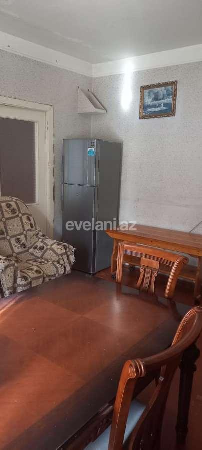 Sale, old building, 4 room, 100 m², Baku, Surakhani r, Gharachukhur d.