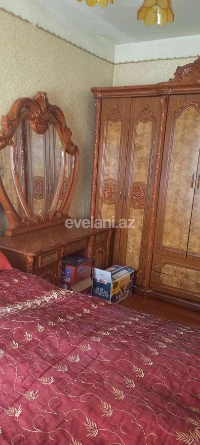 Sale, old building, 4 room, 100 m², Baku, Surakhani r, Gharachukhur d.