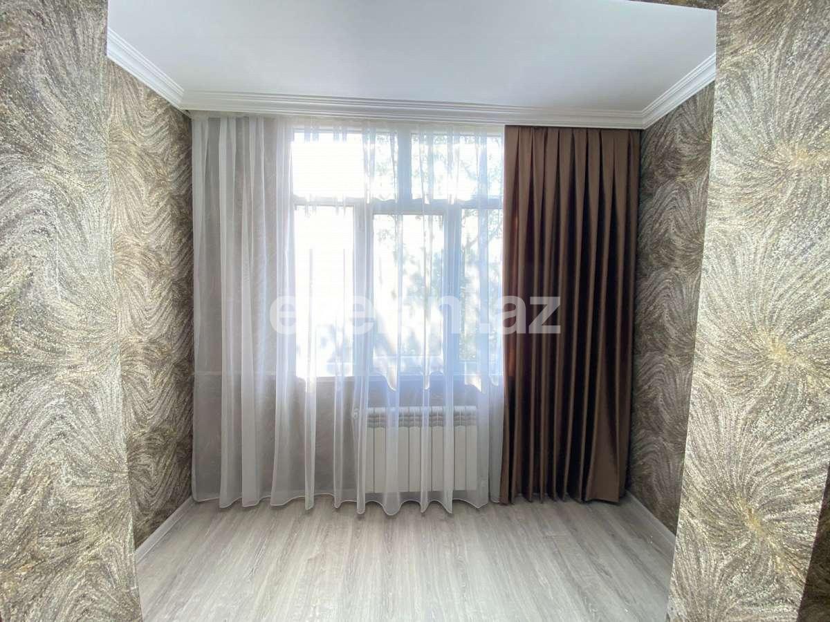 Продаётся, вторичка, 2-комнаты, 62 m², Баку, Сабунчинский r, Бакиханова p, Нефтчиляр m.