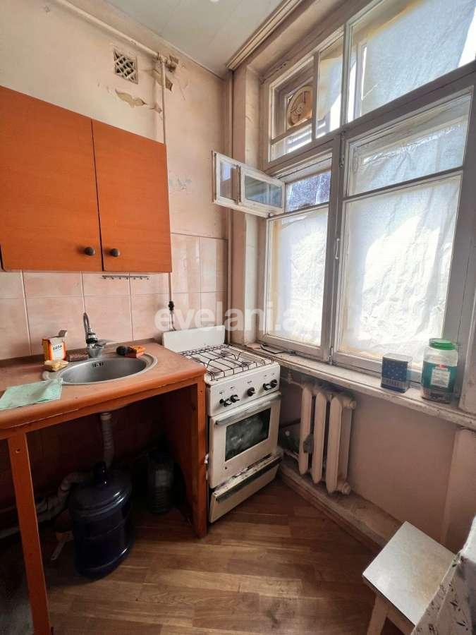 Satılır, köhnə tikili, 2 otaqlı, 45 m², Bakı, Xətai r.