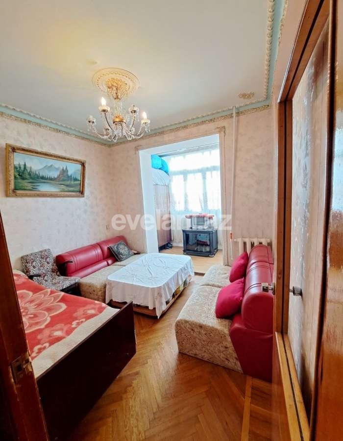 Sale, old building, 5 room, 100 m², Baku, Khatai r.