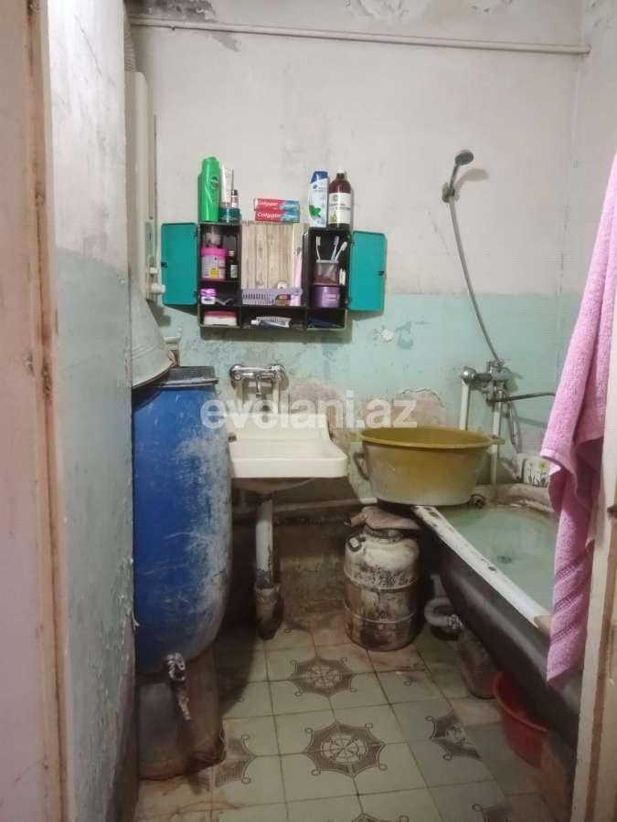 Satılır, köhnə tikili, 2 otaqlı, 60 m², Bakı, Suraxanı r.