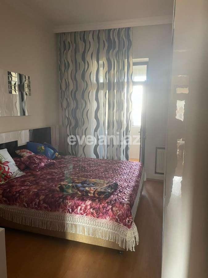 Satılır, köhnə tikili, 3 otaqlı, 65 m², Bakı, Nərimanov r, Montin q.