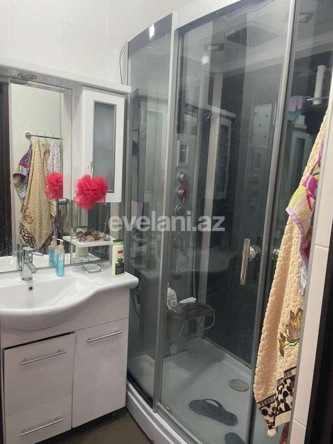 Satılır, köhnə tikili, 3 otaqlı, 65 m², Bakı, Nərimanov r, Montin q.