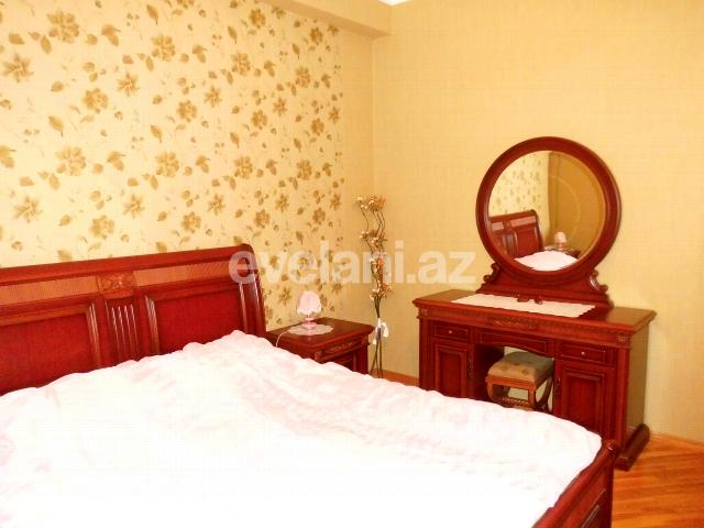 Kirayə verilir, yeni tikili, 3 otaqlı, 120 m², Bakı, Nəsimi r.