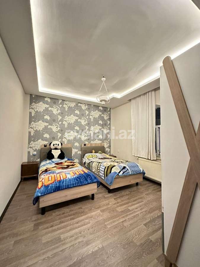 Satılır, həyət evi / bağ, 7 otaqlı, 210 m², Bakı, Sabunçu r, Bakıxanov q, Koroğlu m.
