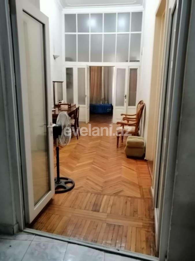 Kirayə verilir, köhnə tikili, 4 otaqlı, 150 m², Bakı, Nəsimi r, 28 may m.