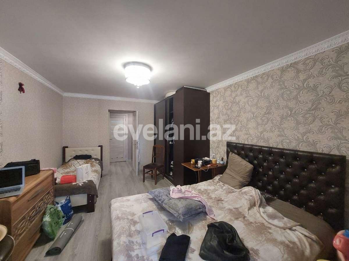 Satılır, köhnə tikili, 3 otaqlı, 70 m², Bakı, Yasamal r, Elmlər Akademiyası m.