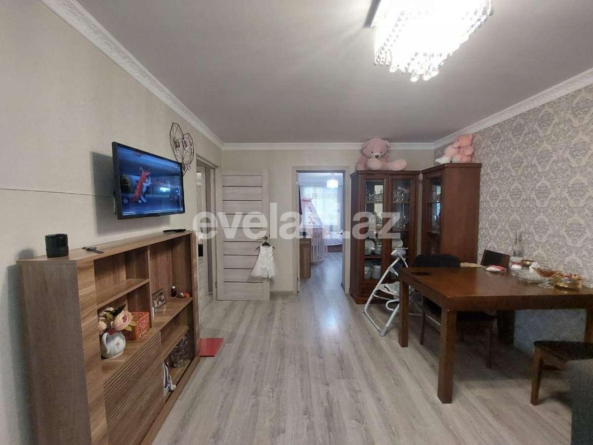 Satılır, köhnə tikili, 3 otaqlı, 70 m², Bakı, Yasamal r, Elmlər Akademiyası m.