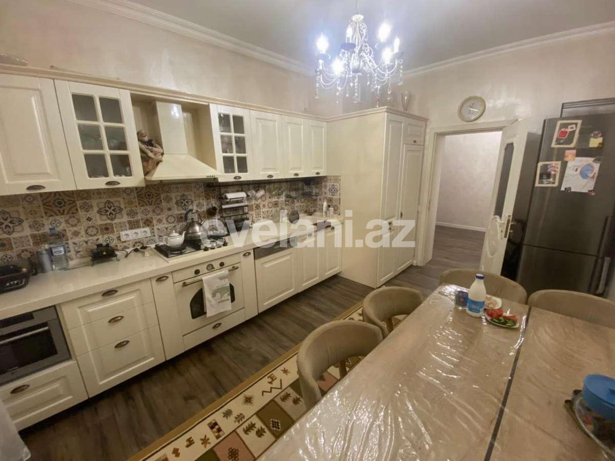 Satılır, yeni tikili, 4 otaqlı, 146 m², Bakı, Yasamal r, İnşaatçılar m.