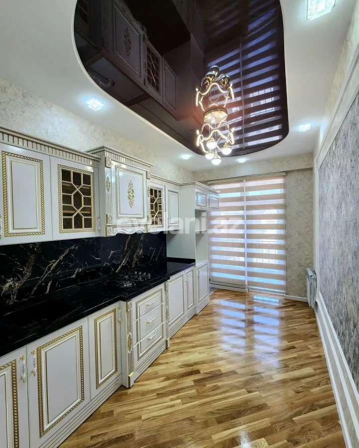 Satılır, yeni tikili, 3 otaqlı, 123 m², Bakı, Nizami r, Qara Qarayev m.