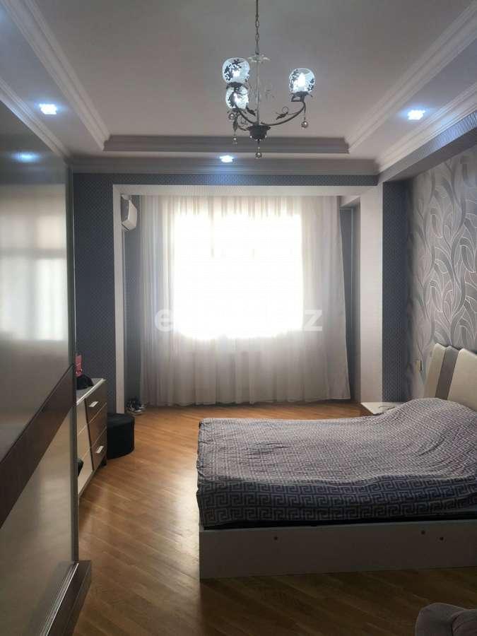Kirayə verilir, yeni tikili, 2 otaqlı, 110 m², Bakı, Nəsimi r.