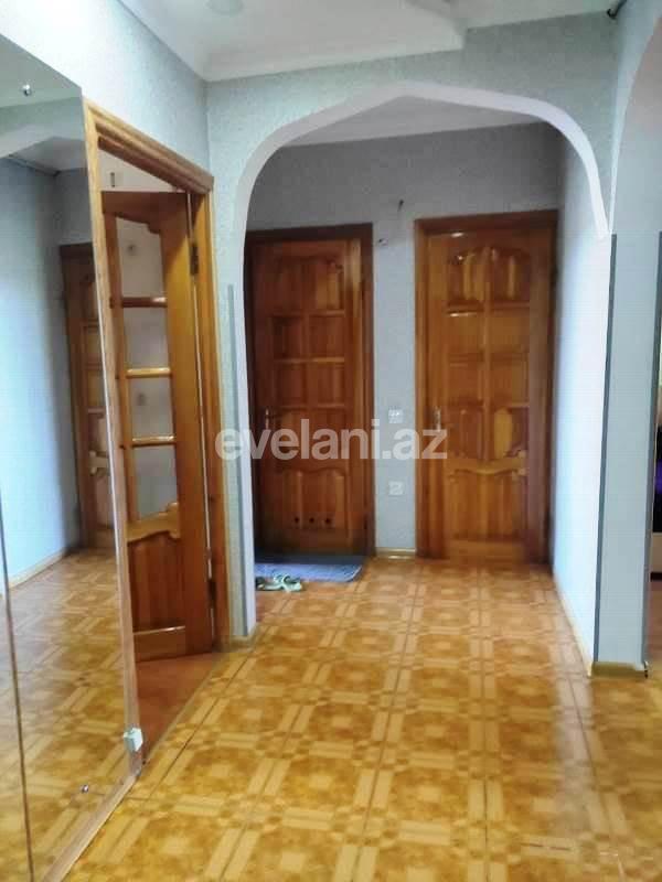 Sale, old building, 3 room, 75 m², Baku, Surakhani r, Gharachukhur d, Neftchilar m.