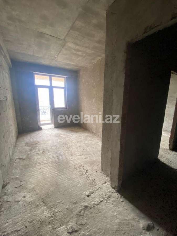 Satılır, yeni tikili, 2 otaqlı, 91 m², Bakı, Nizami r, Qara Qarayev m.