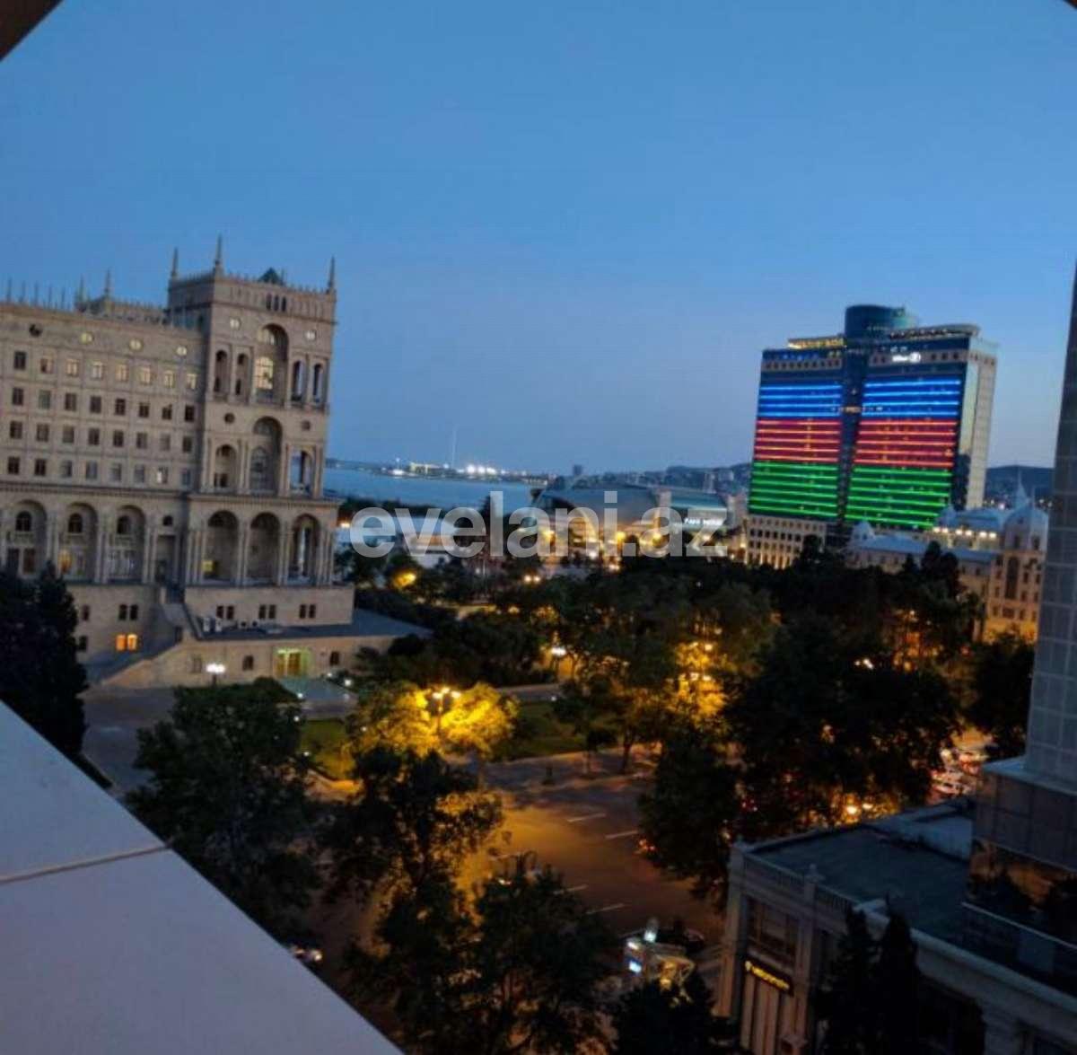 Сдаётся, новостройка, 3-комнаты, 121 m², Баку, Насиминский r, Сахил m.