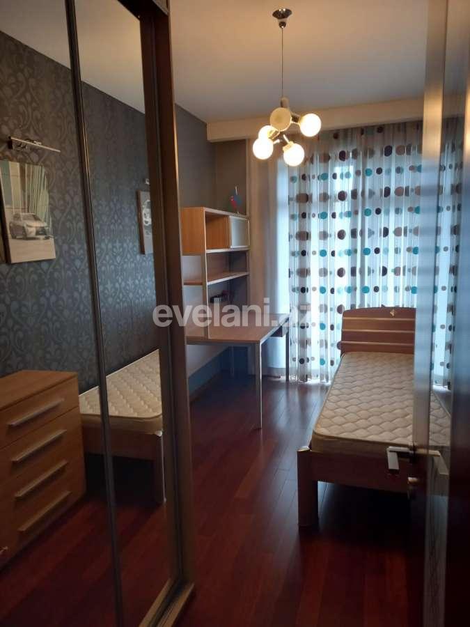 Rent, new building, 4 room, 145 m², Baku, Binagadi r, 8-th microdistrict d, Azadlig prospekti m.