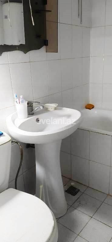 Sale, old building, 3 room, 125 m², Baku, Nasimi r, 28 may m.